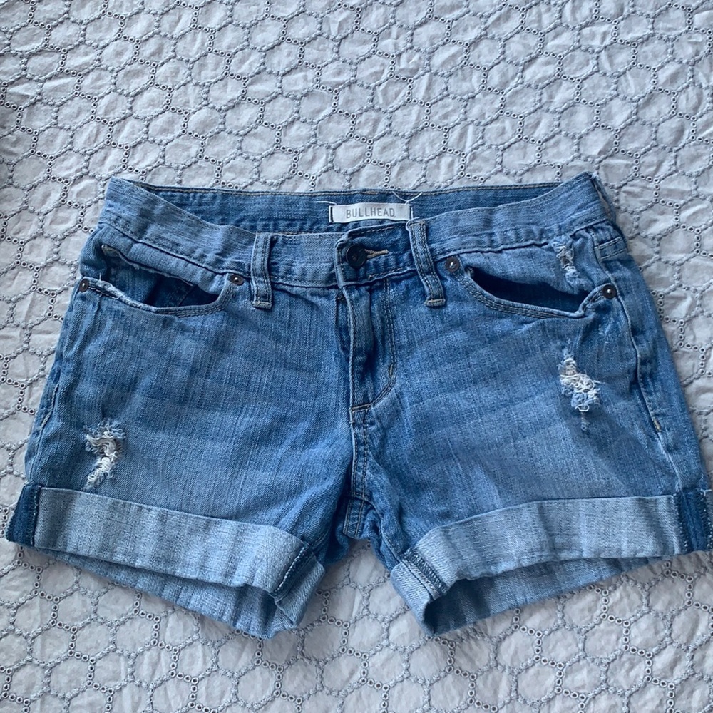 Bullhead jean shorts
